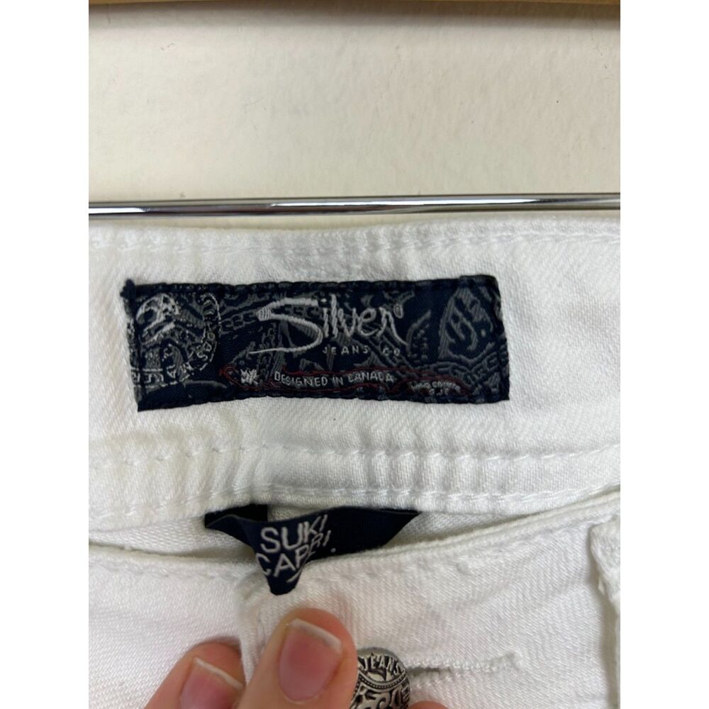 Silver Jeans Women's W26‎ White Denim Suki Capri Mid Rise - Picture 8 of 11